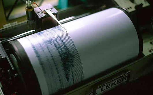 seismograph-terremoto-grecia